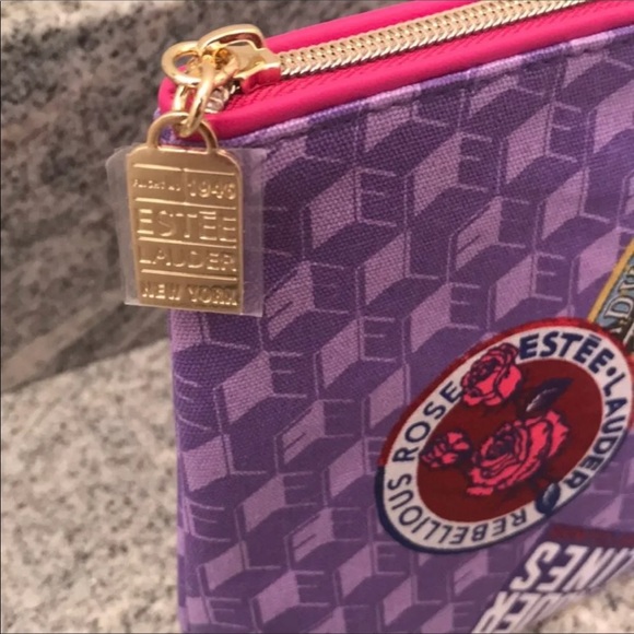 New Estée Lauder Set - Picture 7 of 7